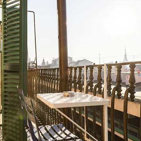 Finestra Sulla Mole By Rd Domus Διαμέρισμα