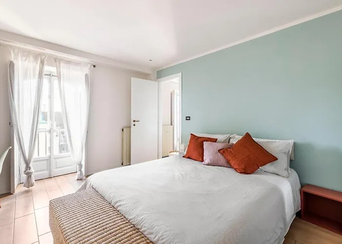 Finestra Sulla Mole By Rd Domus *